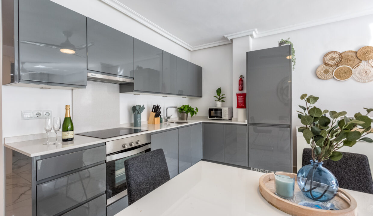 Sales and Rentals - Jacques Olivier Marbella