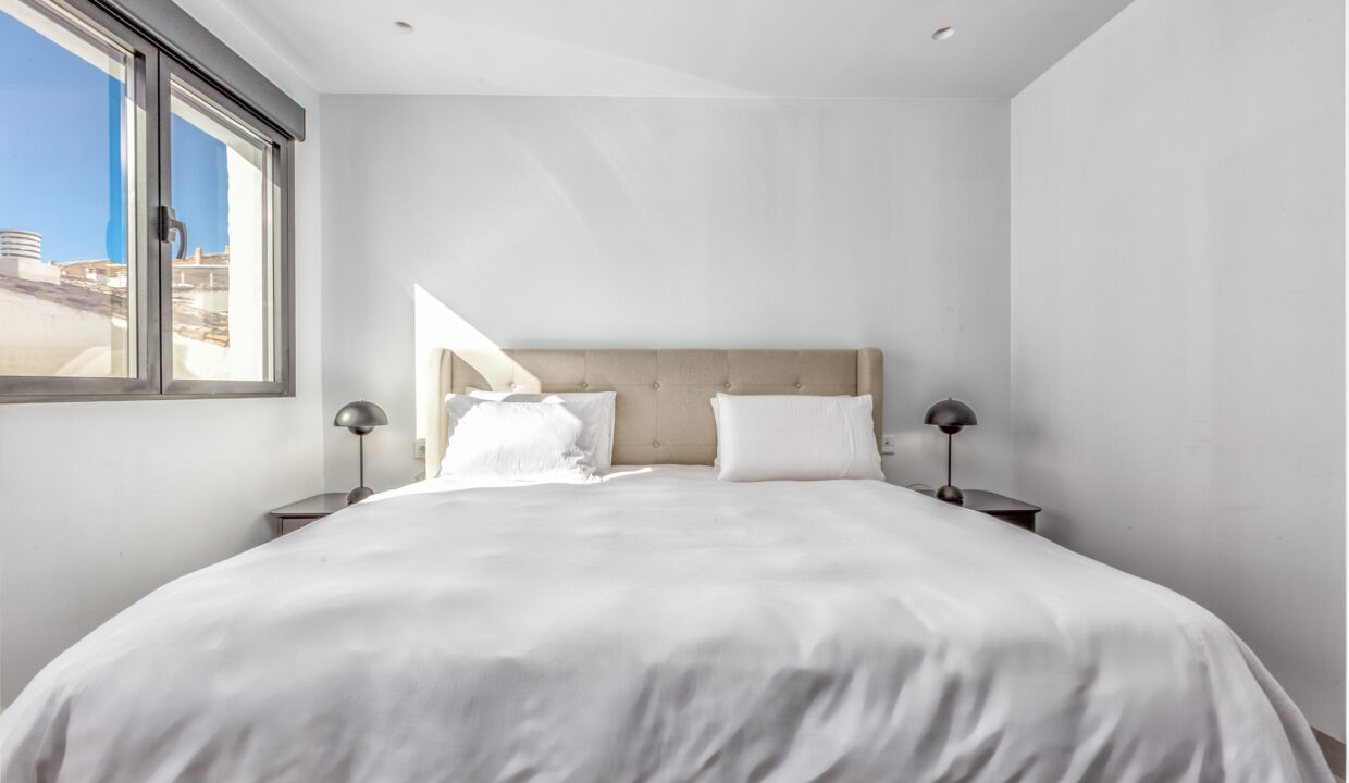 Sales and Rentals - Jacques Olivier Marbella