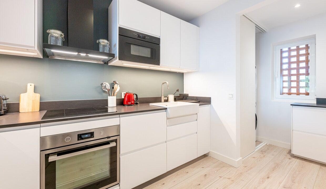 Sales and Rentals - Jacques Olivier Marbella