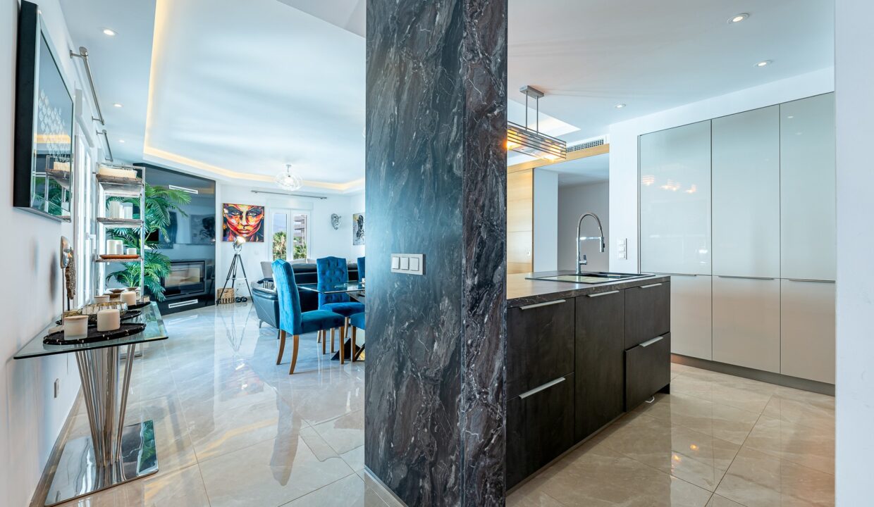Sales and Rentals - Jacques Olivier Marbella