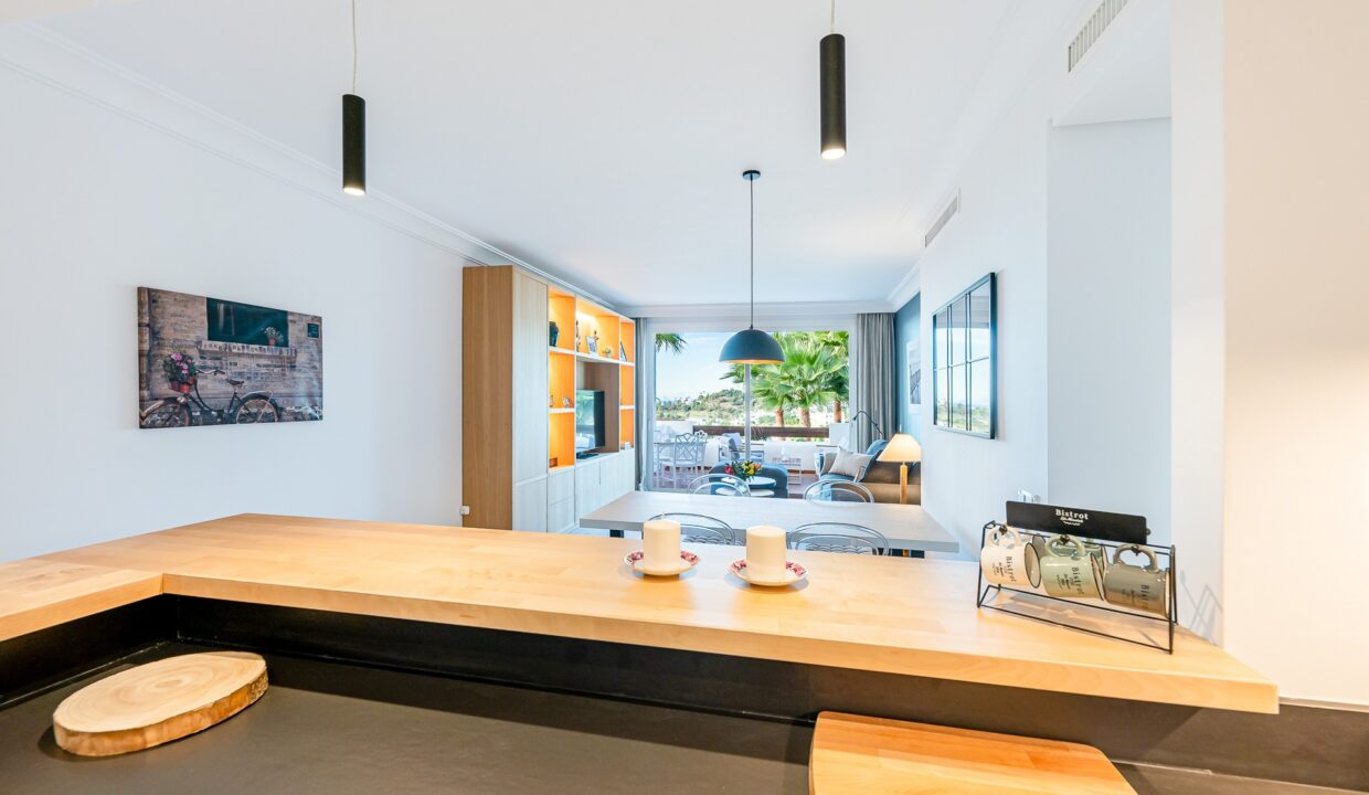 Sales and Rentals - Jacques Olivier Marbella