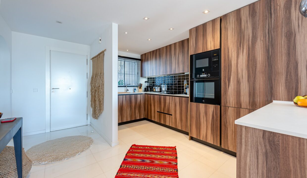 Sales and Rentals - Jacques Olivier Marbella