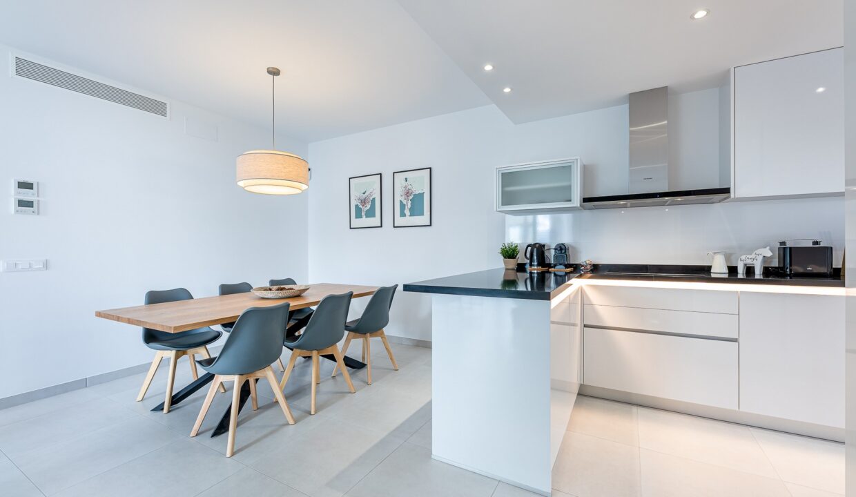 Sales and Rentals - Jacques Olivier Marbella