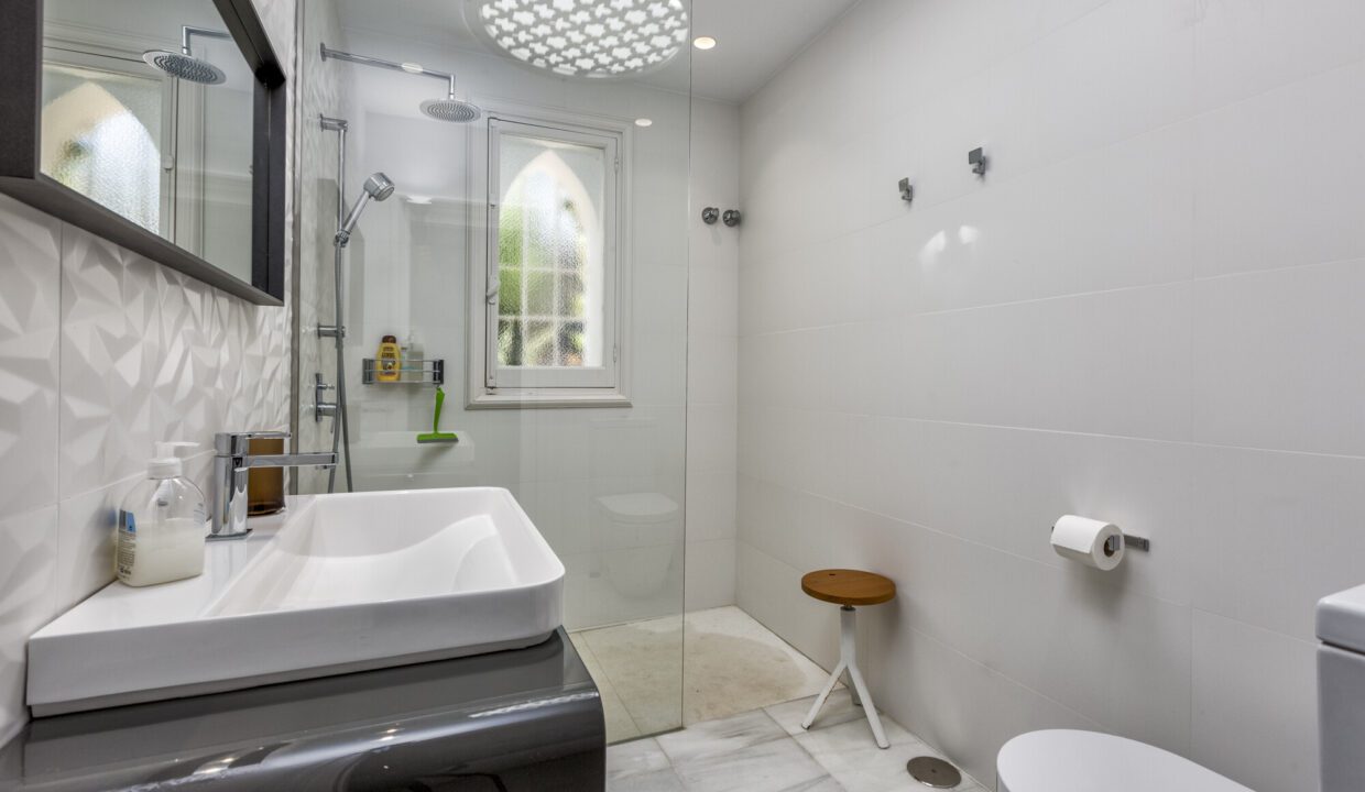 Sales and Rentals - Jacques Olivier Marbella