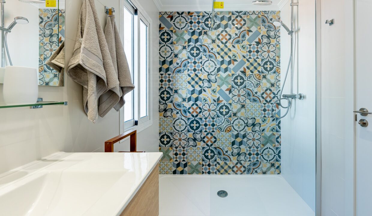 Sales and Rentals - Jacques Olivier Marbella