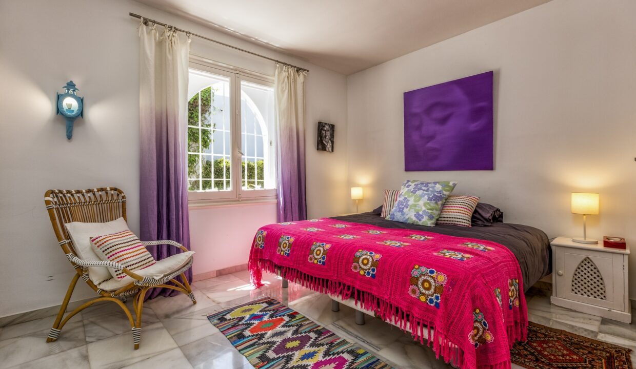 Sales and Rentals - Jacques Olivier Marbella