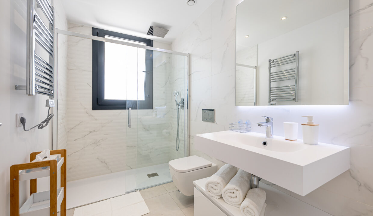 Sales and Rentals - Jacques Olivier Marbella