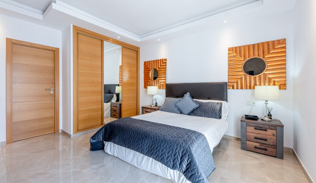 Sales and Rentals - Jacques Olivier Marbella