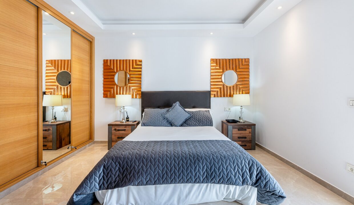 Sales and Rentals - Jacques Olivier Marbella