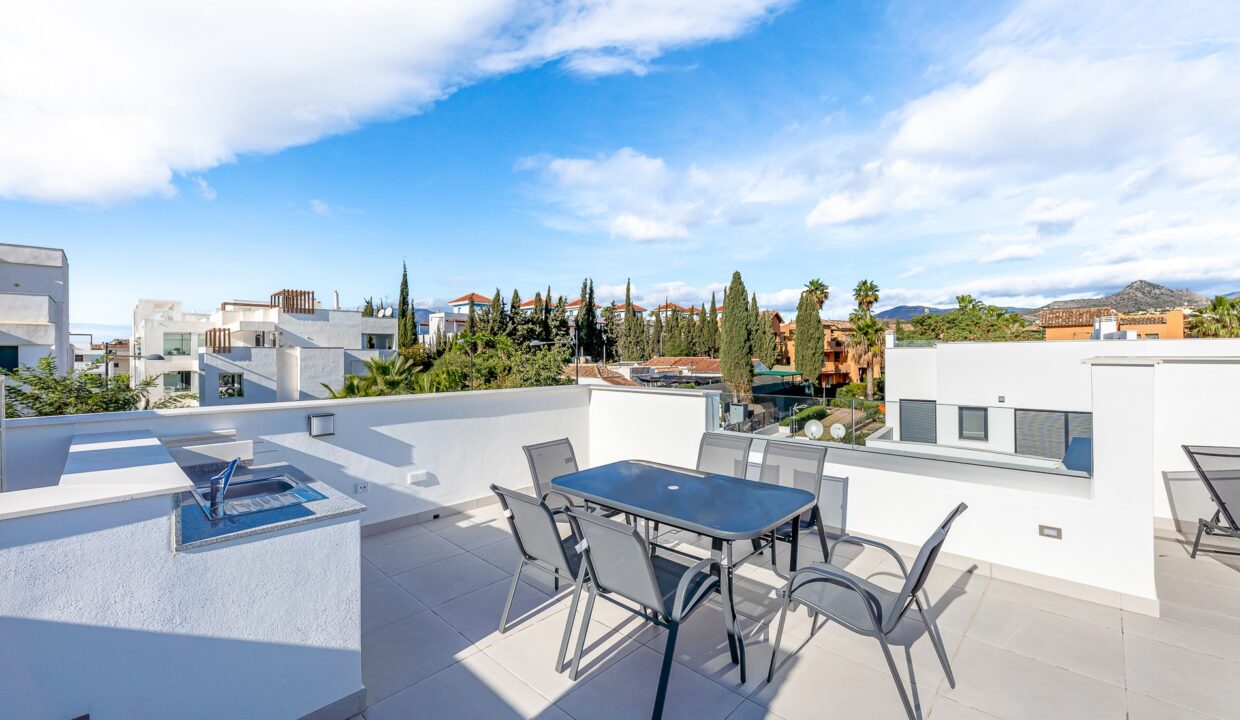 Sales and Rentals - Jacques Olivier Marbella