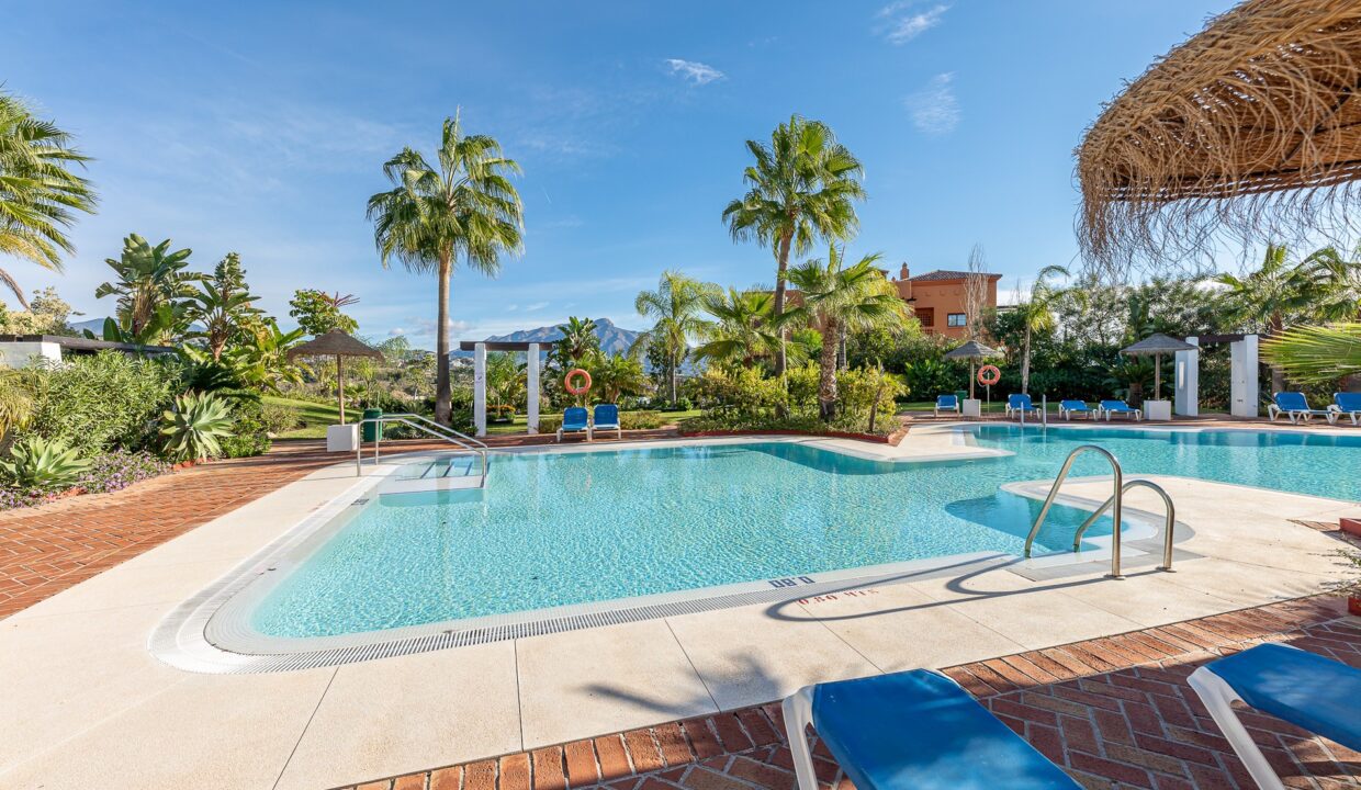 Sales and Rentals - Jacques Olivier Marbella