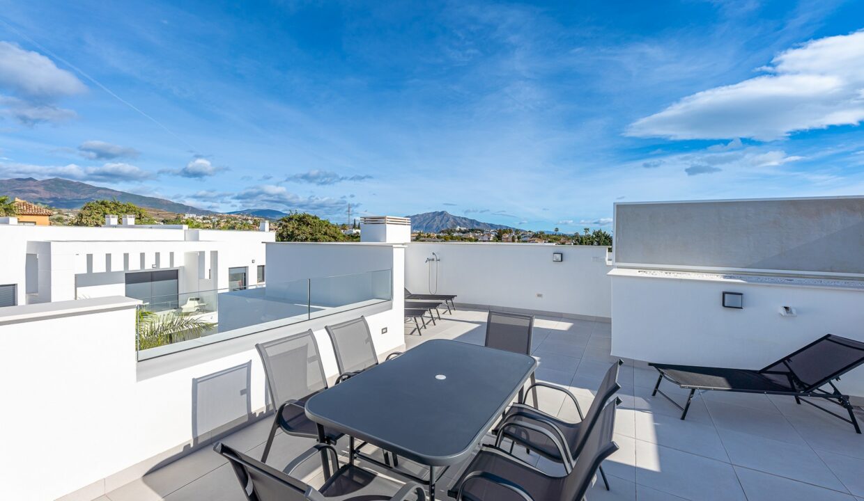 Sales and Rentals - Jacques Olivier Marbella