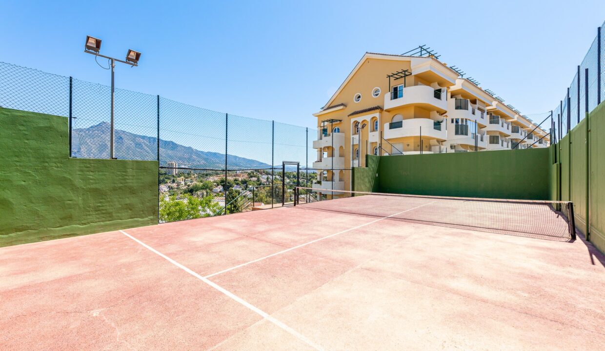 Sales and Rentals - Jacques Olivier Marbella