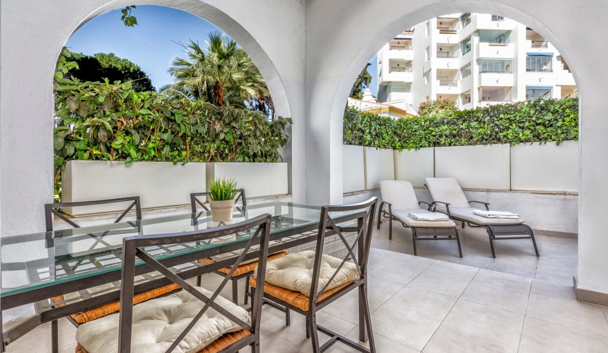 Sales and Rentals - Jacques Olivier Marbella