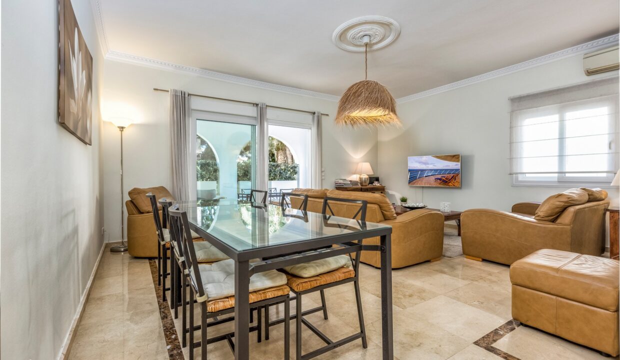 Sales and Rentals - Jacques Olivier Marbella