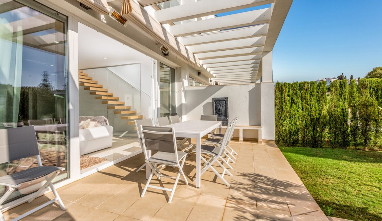 Sales and Rentals - Jacques Olivier Marbella