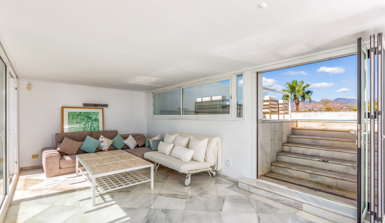 Sales and Rentals - Jacques Olivier Marbella