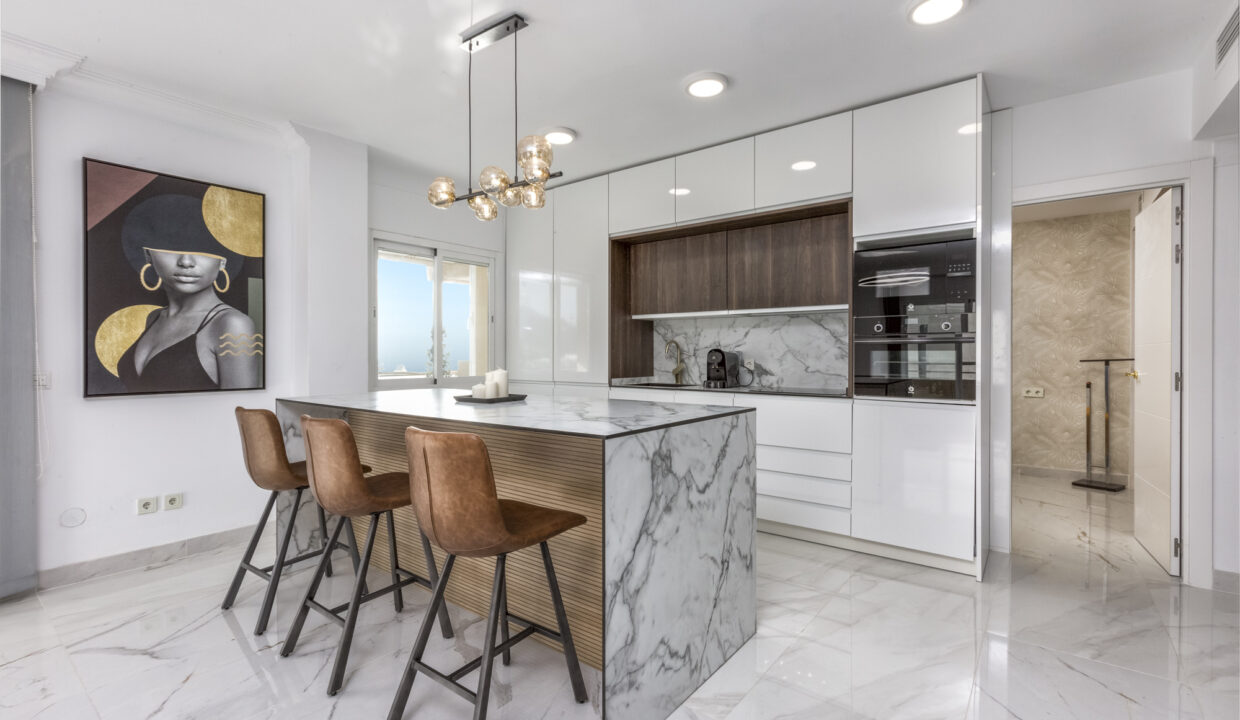 Sales and Rentals - Jacques Olivier Marbella