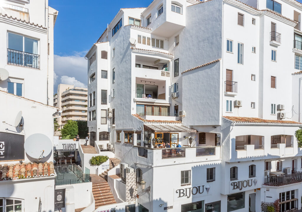 Sales and Rentals - Jacques Olivier Marbella