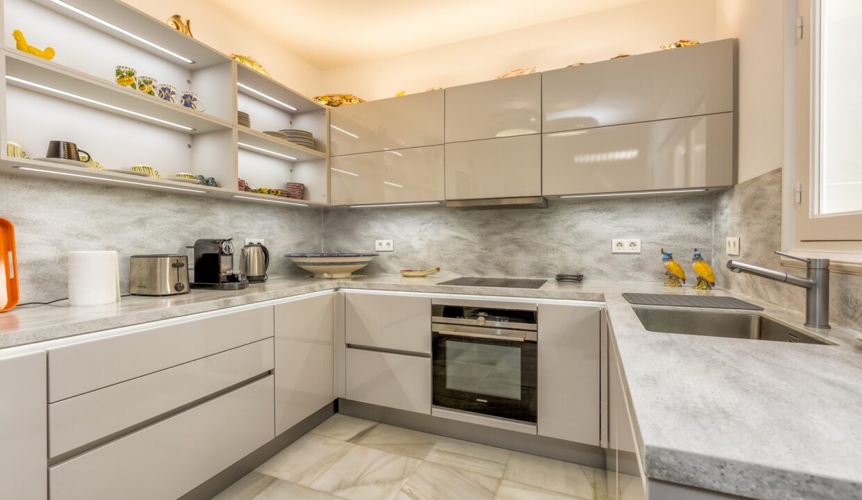 Sales and Rentals - Jacques Olivier Marbella