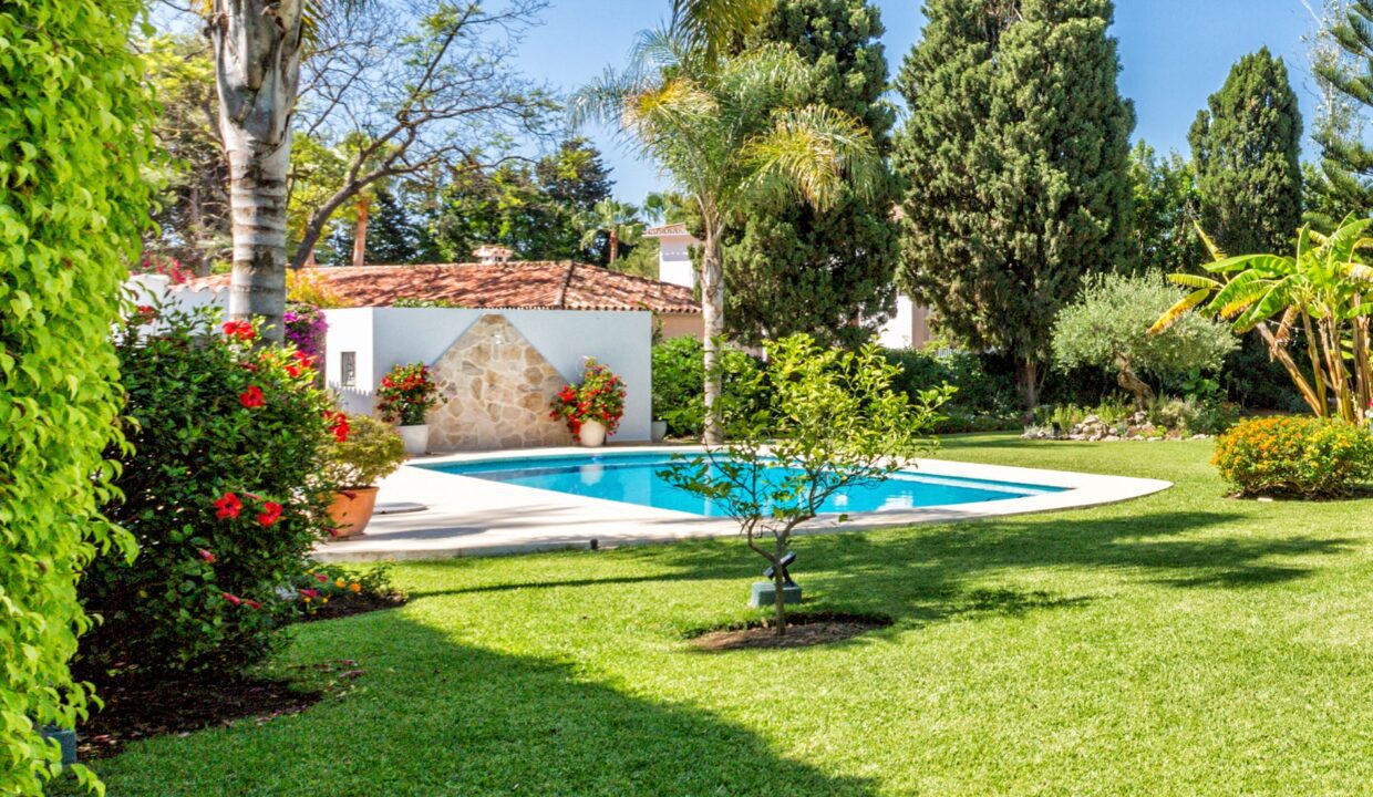 Sales and Rentals - Jacques Olivier Marbella