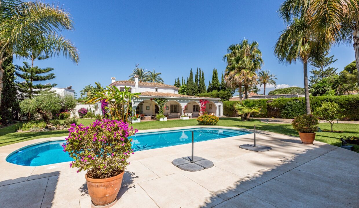 Sales and Rentals - Jacques Olivier Marbella