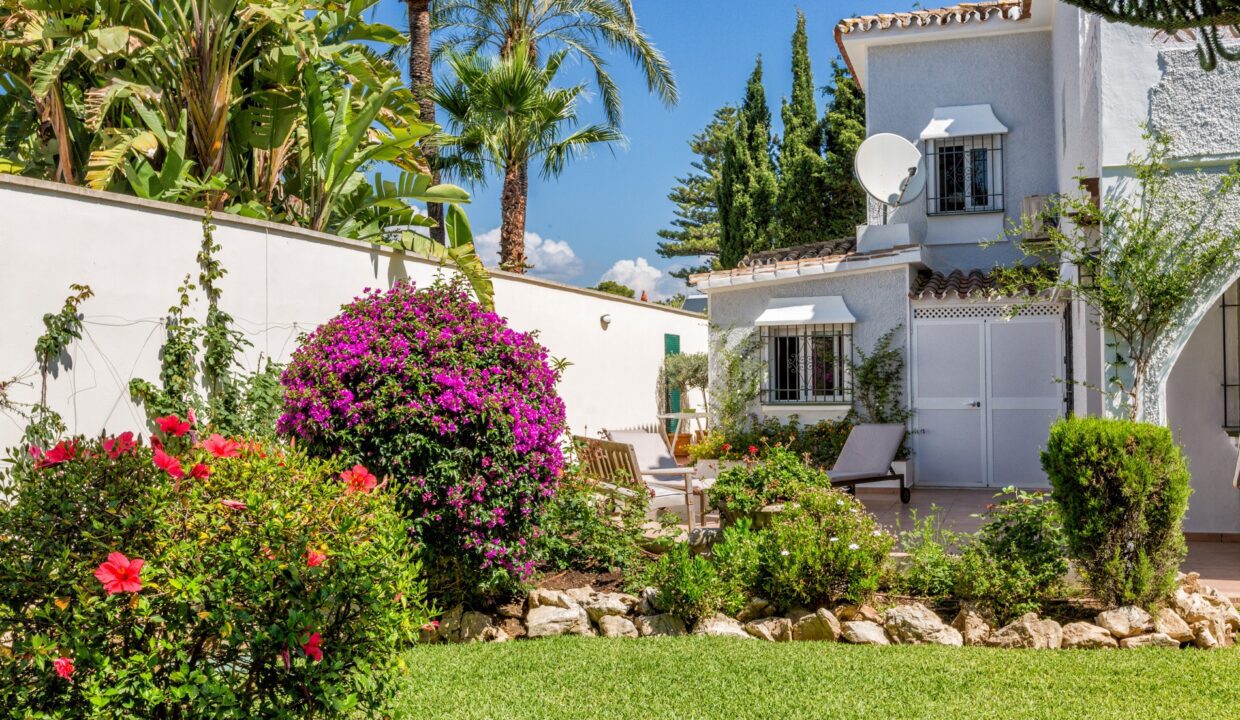 Sales and Rentals - Jacques Olivier Marbella