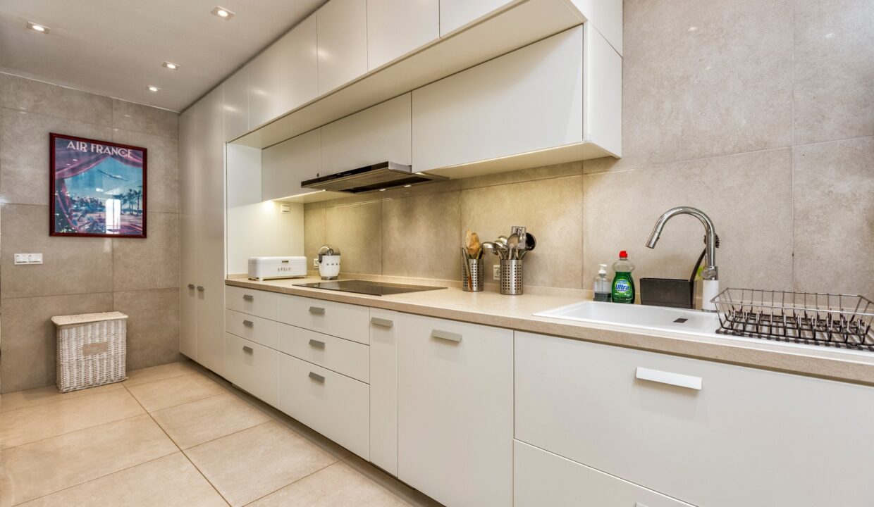 Sales and Rentals - Jacques Olivier Marbella