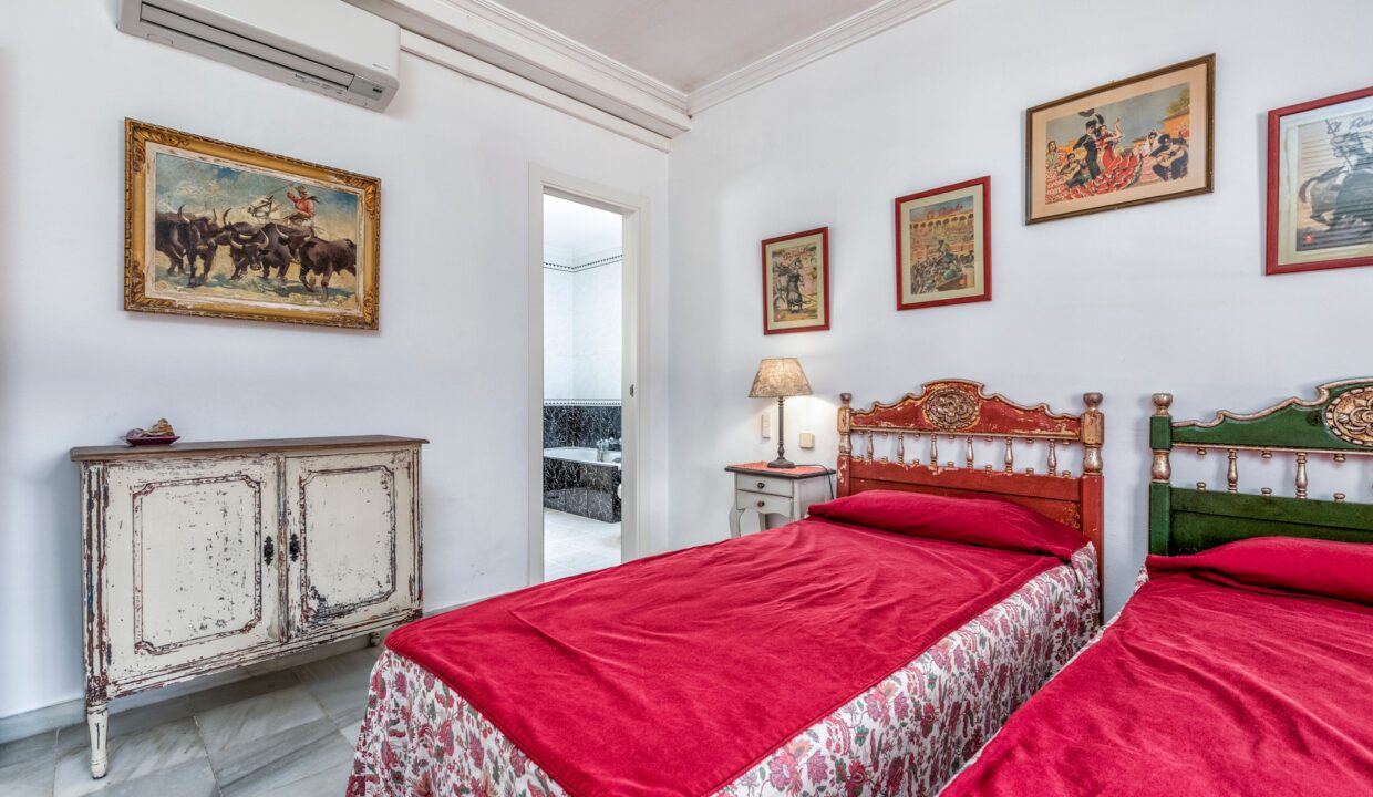 Sales and Rentals - Jacques Olivier Marbella