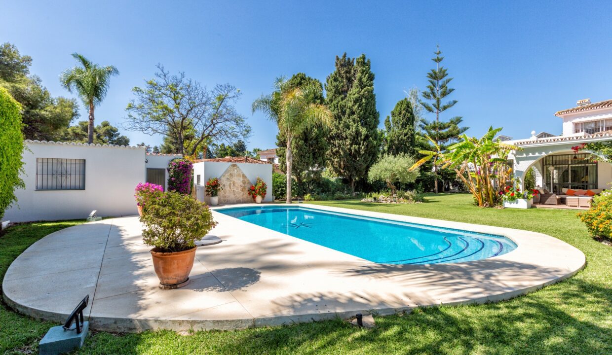 Sales and Rentals - Jacques Olivier Marbella