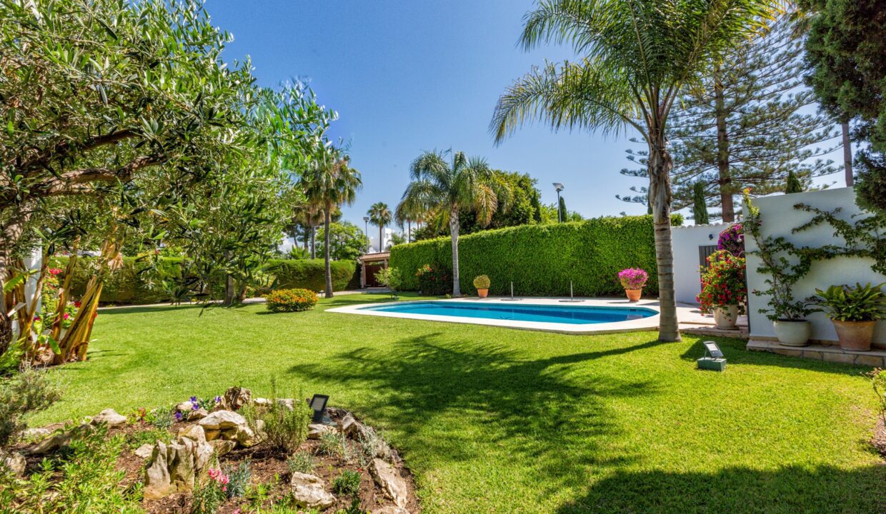 Sales and Rentals - Jacques Olivier Marbella