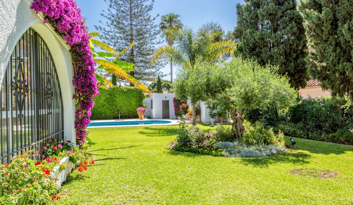 Sales and Rentals - Jacques Olivier Marbella