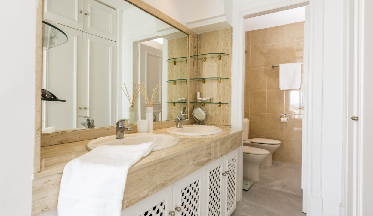  3 Bedrooms Holiday Rental in Marbella; Puerto Banus | Jacques Olivier Marbella